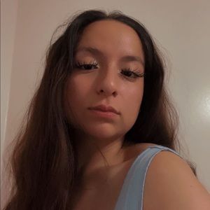 Meet your Posher, Blanca